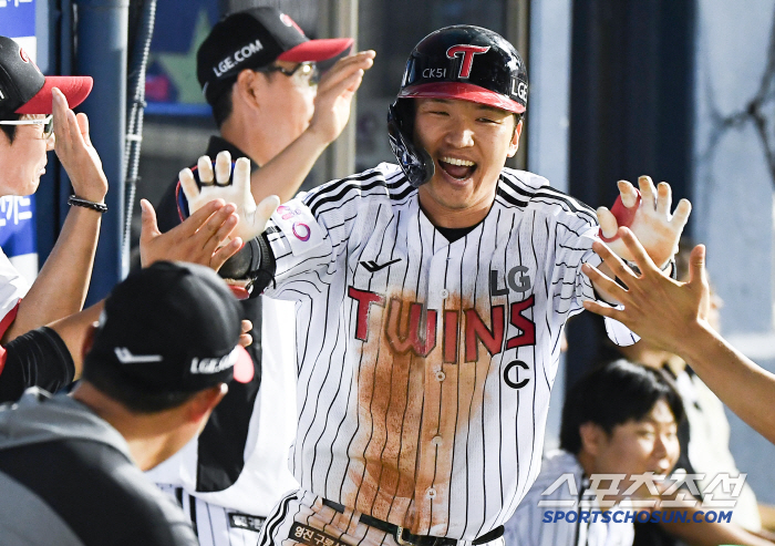  Park Hae-min scored in a rush to the home of Stone's error