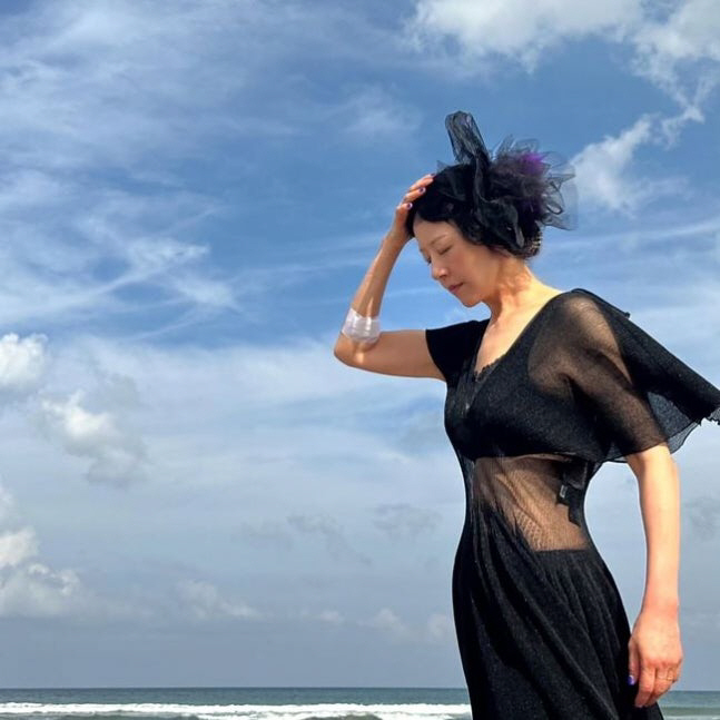 Seo Jung-hee followed her daughter Seo Dong-ju's honeymoon...I got an arm injury. 
