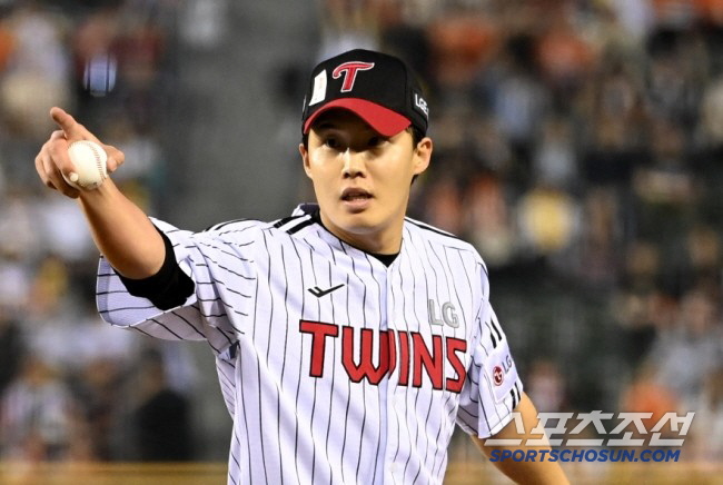 Veteran's determination to win back-to-back games in the second half of the year, which is not a waste of 5 billion won in domestic pitcher innings, ERA second, and multiple wins third place