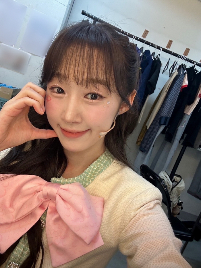 WJSN's Subin's first performance fee for the location of the musical number...A new challenge. Feels fun