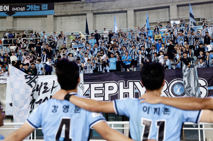 4G Unbeaten → Successful Rebound Cheonan, now in last place, Jung Jo-joon...Director Cha Du-ri's battle to avenge Mars