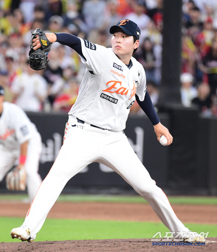 He beat the reason for joining the No. 1 overall team. The eagle squad is 190cm left-hander, has won two games of the season, and now uses the winning team pitcher (Daejeon site)