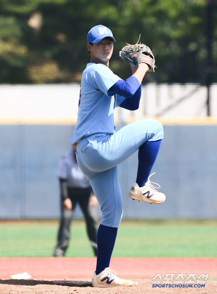 Hit No Jiwon and blocked Ha Hyunseung! Busan High School, which advanced to the final, tries to win the Blue Dragon Flag for the first time in 46 years (the Blue Dragon Flag site)