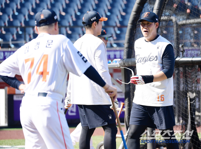  Coach Kim Kyung-moon's batting advice to Ha Joo-seok
