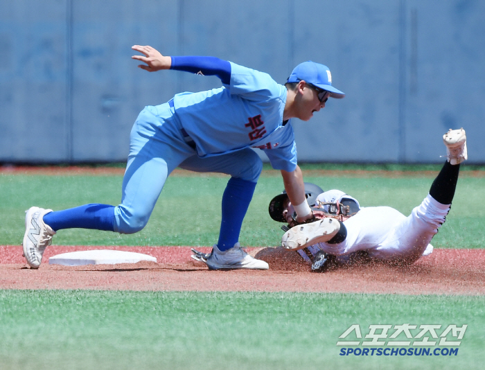  Daegu Sangwon Pee Chang-hyun fails to steal second base