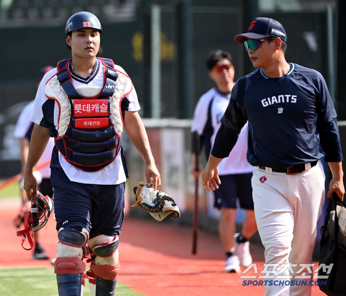  Park Jae-yeop will play as the starting catcher today