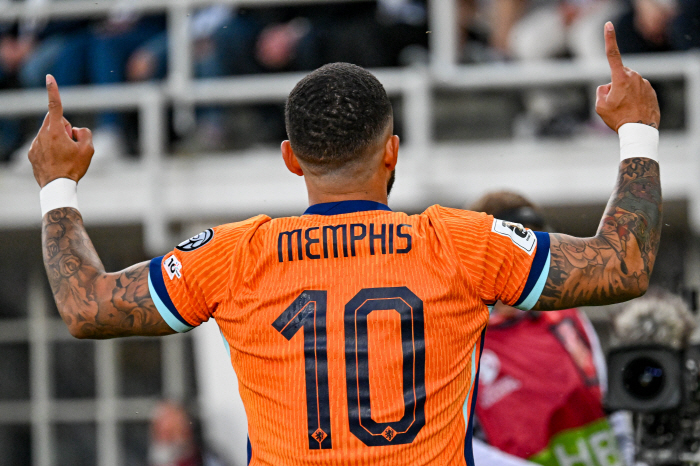 Give me the bonus 1.1 billion won right away. Manchester United's 7th status, clash with Brazil's team → Super-strongest player who will not participate in training