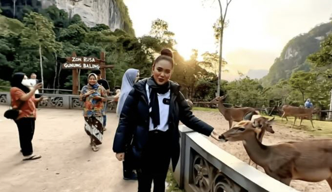 I ran for 3 hours after watching the AI video...Fake tourist destinations
