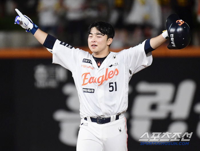 Moon Hyun-bin's thrilling walk-off hit in the first half, Hanwha's 6th consecutive win! the first half of the year