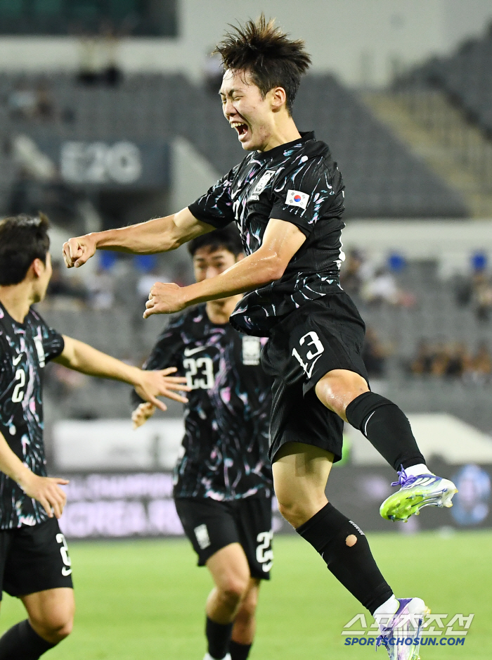  Kang Sangyoon's cheer for the first goal