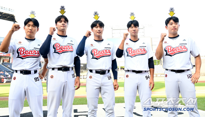  Kim Hanjung, Choi Woo Hyuk, Hada Hyun, Kim Junsang, Park Yeonjun. Please remember our name