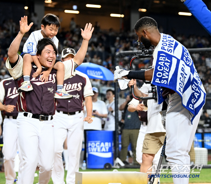  Ryu Jihyuk, Diaz Home Run Derby Congratulations!