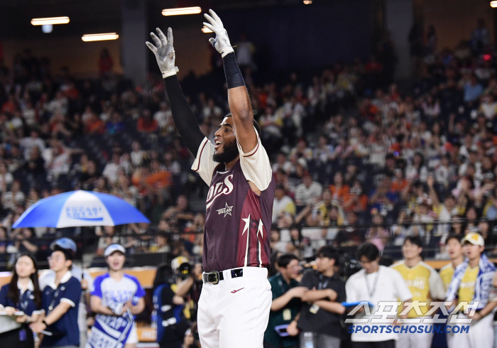  Samsung Diaz Wins Home Run Derby
