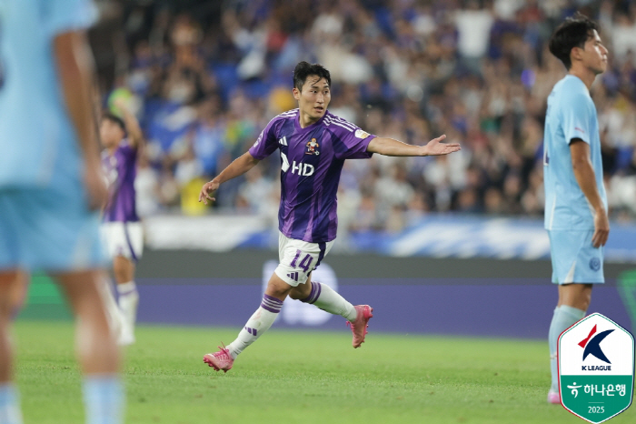 Daegu's King Cesinha Multi-goal Daegu FC, which returned, drew 22 away games in Ulsan HD
