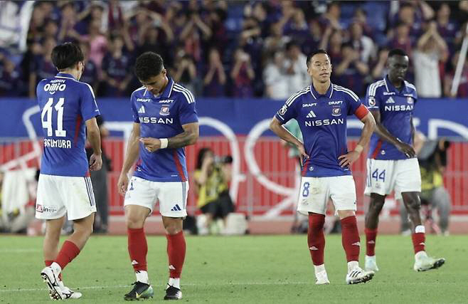 The first situation in Japanese history to become a reality. Is it a relegation after all, and it is still very difficult to remain in last place