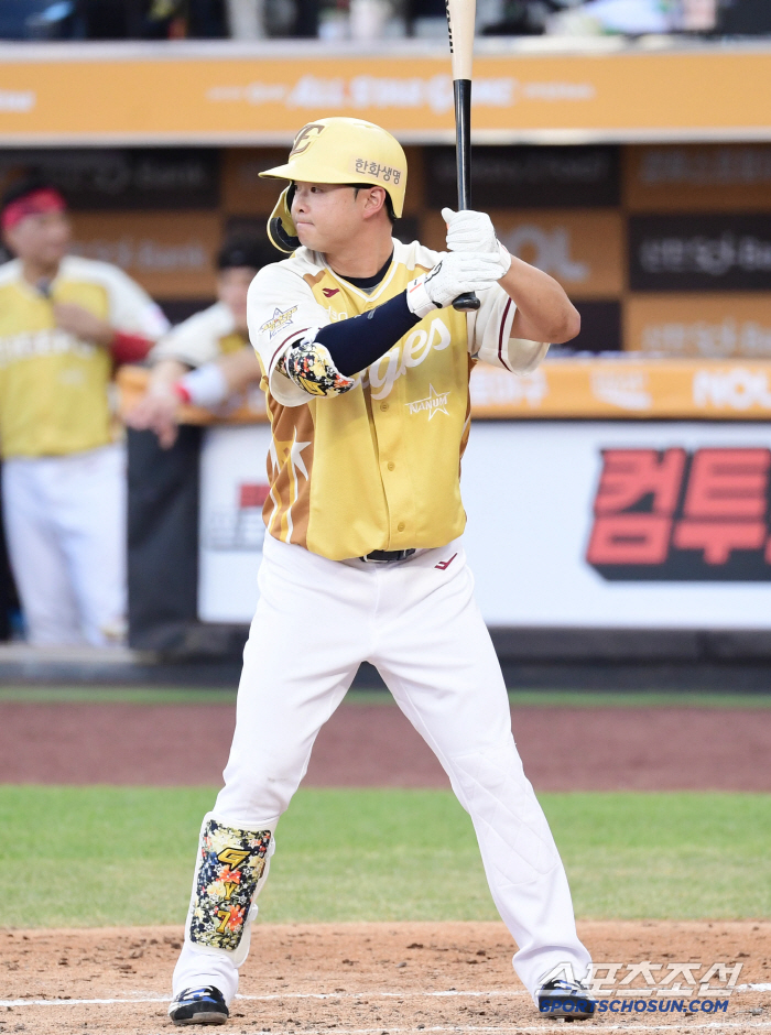 A hot batting battle! For the second year in a row, Nanum All-Star laughed...Park Dong-won and Kim Tae-gun Home Run → Kim Seo-hyun SV 