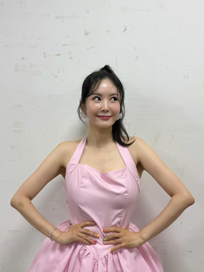 Jang Young-ran succeeded in bold styling mannequin body that revealed chest bones after losing 23kg