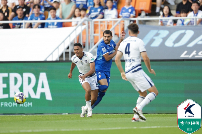  Let's start winning streak! Paulino Wonder's winning goal Suwon won 10 games against Cheongju, North Chungcheong Province, and South Jeolla Province, ranked third, also won 2 consecutive games