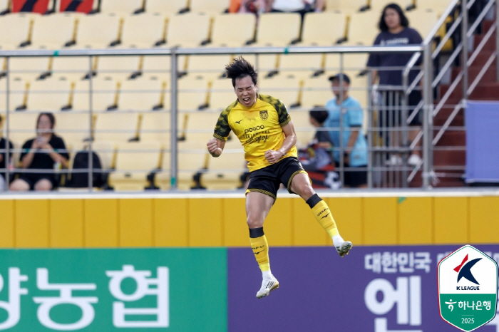  Let's start winning streak! Paulino Wonder's winning goal Suwon won 10 games against Cheongju, North Chungcheong Province, and South Jeolla Province, ranked third, also won 2 consecutive games