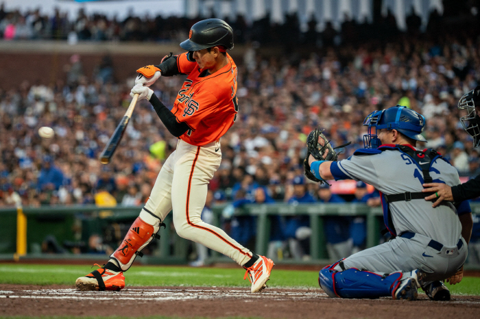 Korean masterpiece! Three hits, three RBIs, including the final hit, Lee Jung-hoo's delightful rebound, three hits and two steals, Kim Hye-sung's wasteful counterattack SF87 LAD