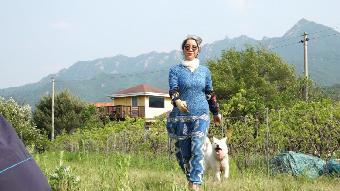 Model wife and farmer husband 'Life Act II romance' in Mt. Songnisan (Human Theater)