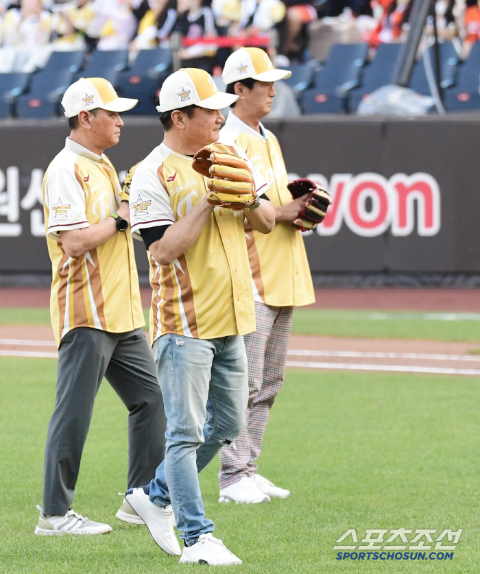  Hanwha Legend Lee Kang-don, Han Hee-min, and Kim Sang-guk to pitch the All-Star Game