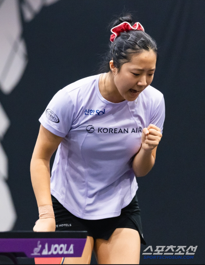 What a waste! Shin Yu-bin, the upset fairy of the semifinals in singles, and Ju-ling, a former top ranker, and 43 minutes of blood fight → 14 defeat 