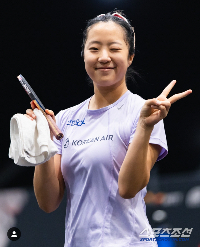 What a waste! Shin Yu-bin, the upset fairy of the semifinals in singles, and Ju-ling, a former top ranker, and 43 minutes of blood fight → 14 defeat 