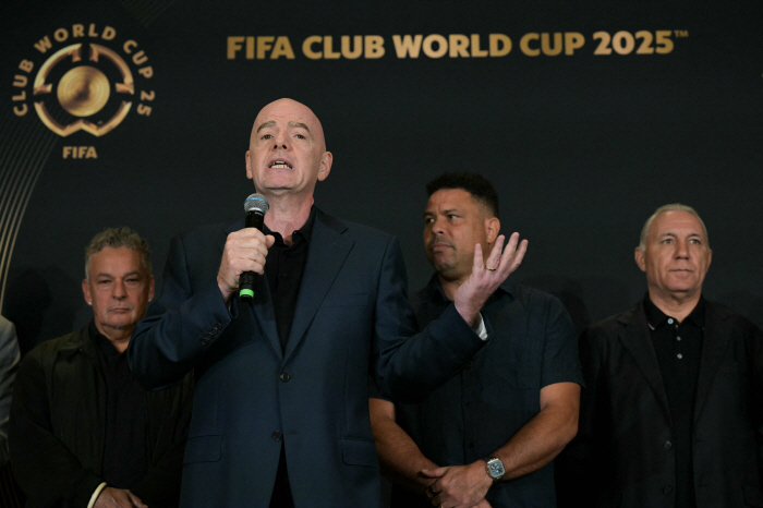 Coachplayerfan all complained...FIFA President Is the Most Successful Club Championship in Out-of-Fluid Speech