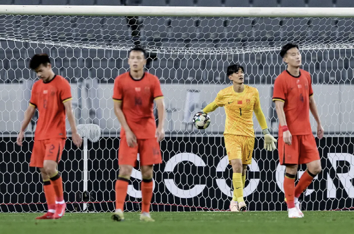 It's harder to win against Japan than to advance to the WC, the disastrous reality of soccer throughout the 21st century! The last draw was 3 years ago