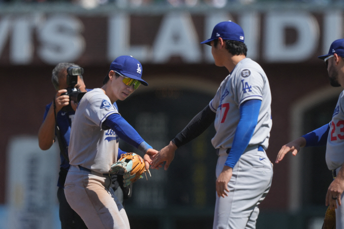 Kim Hye-sung led with a decisive timely hit and pushed Ohtani to 3 scoreless inningsLAD's 7th consecutive loss in pitching and batting