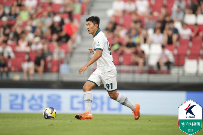 Bucheon FC team's history was unfortunately missed. Vasani's first goal → Chapman equalizer Bucheon vs Gimpo 11 draw