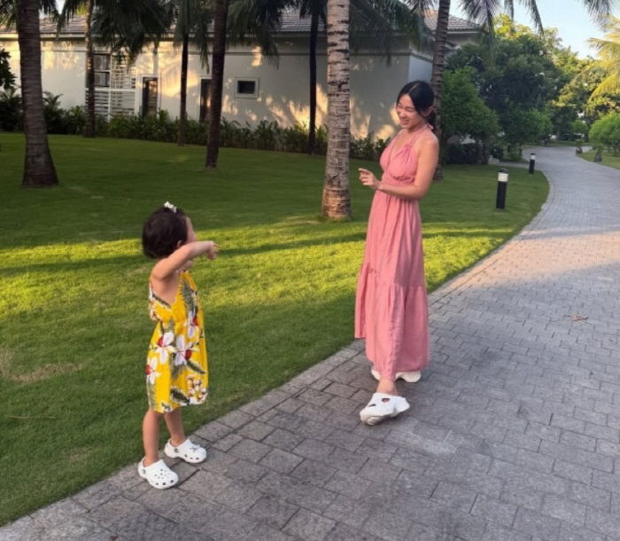  'Sisters born by sisters' Lee Ji-hye, healing parenting trip in Vietnam
