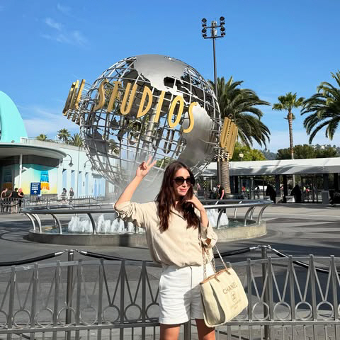  Where is Lee Byungheon? Lee Min-jung, who went on a trip to LA, exploded in beauty next to Jaws