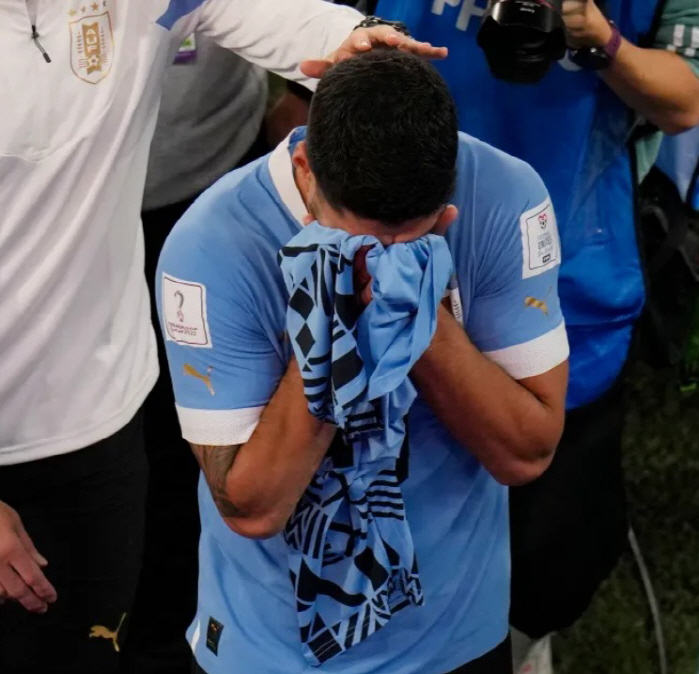Suarez's Hand Revisits at Euro 2025 in 女...Tears after leaving → 10 players were completely defeated by Germany and Sweden