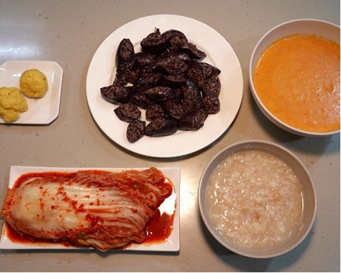That's how you eat it?Lee Soon-sil, who criticized Jeon Hyun-moo, Yang Ah-chi, is a five-course North Kase (Sadanggui)