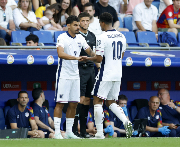 Unexpected Tottenham Suspended 214.5 Billion KRW for Two Recruitments, Transfer Is Just A matter of Time Despite Legal Response...Nottingham to exclude Gibbs white entry