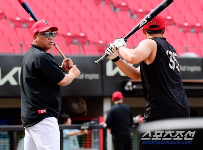 Why did Na Sung-beom get hit with a batting average of 350 Kim Seok-hwan and why did Lee Woo-sung play baseball with his teeth