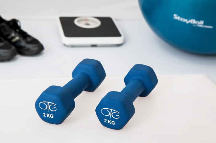 You have to exercise even when you're old to be at risk of death ↓...Risk drops by 30-40% if WHO recommends maintaining high-intensity physical activity
