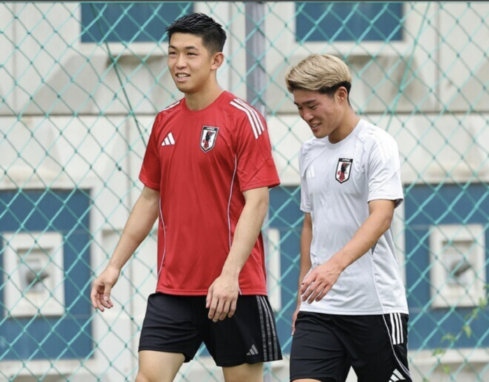 I really want to go to the World Cup where Korea's East Asian Cup is the land of national opportunity against China