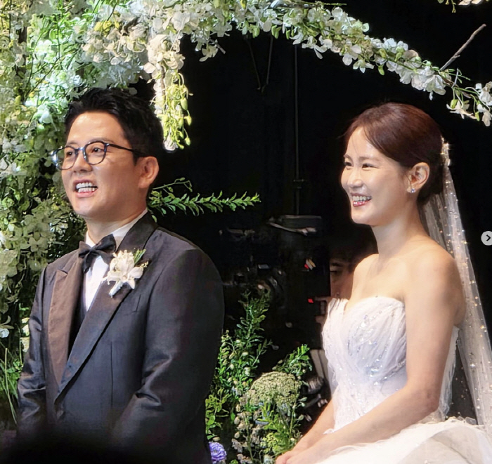 Kim Jun-ho and ♥ Kim Jimin broke their promise I lived together before marriage. My mother-in-law doesn't know