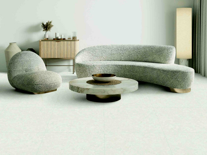 Strengthen contact with consumers using SNS in the interior industry such as KCC Glass