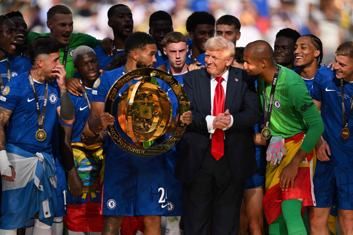 Trump's Central Instinct, Suddenly Chelsea Center President Trump Controverses Club World Cup Awards