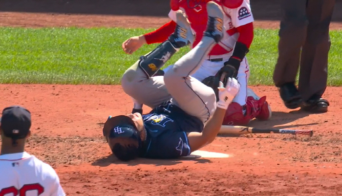 What's happening? After joining Kim Ha-sung, Tampa Bay's 2-8th loss, and his feet are fine after falling to fourth place in the AL in a row