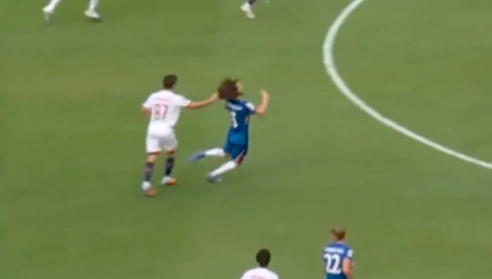 What's wrong with long hair? Cucurella → Neves' exit, PSG's tears...No card Romero was lucky