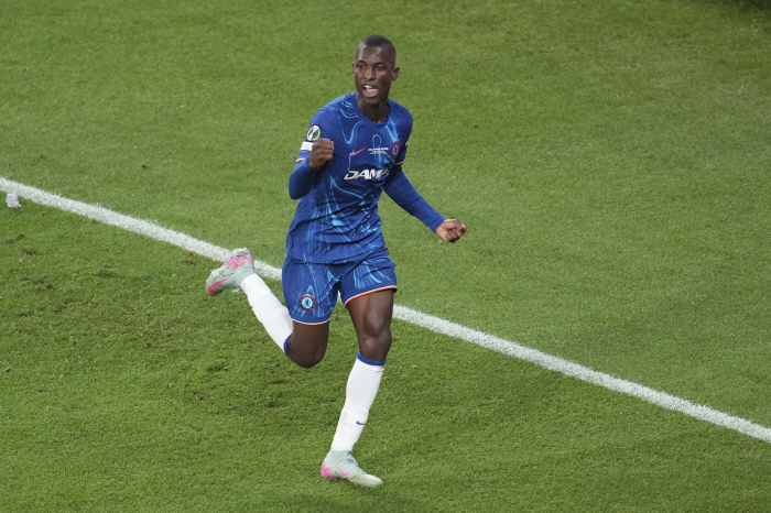 Chelsea, first clean up before recruiting additional summer transfer market!JACKSON's future is a variable