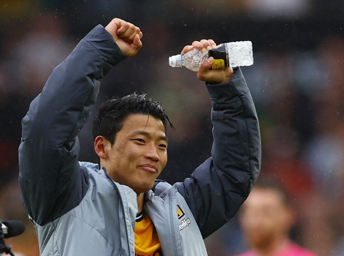 Hwang Heechan is in shock! In the end, Marseille was held back...It's hard to even transfer to Birmingham for a transfer fee of 39 billion→ Focus on organizing players