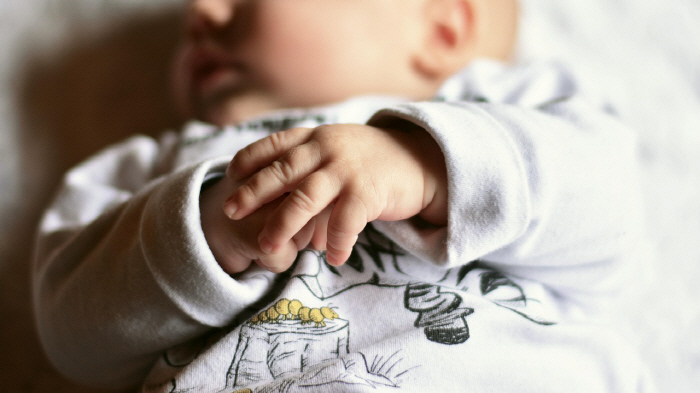Korea's stone sleeping time is 74 minutes shorter than that of the United States and Australia...Parenting stress ↑