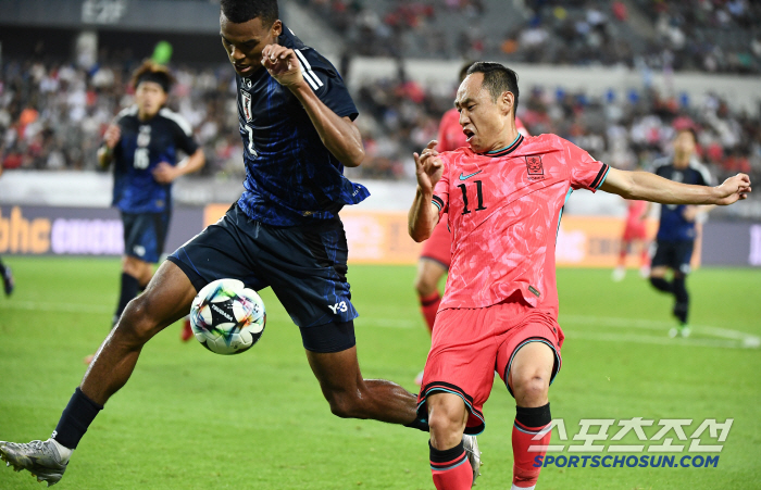 History of soccer disgrace → First 3 consecutive losses Hong Myung-bo's first loss tears, rival 01 stone loss...Japan to lose 2 consecutive East Asian Cups