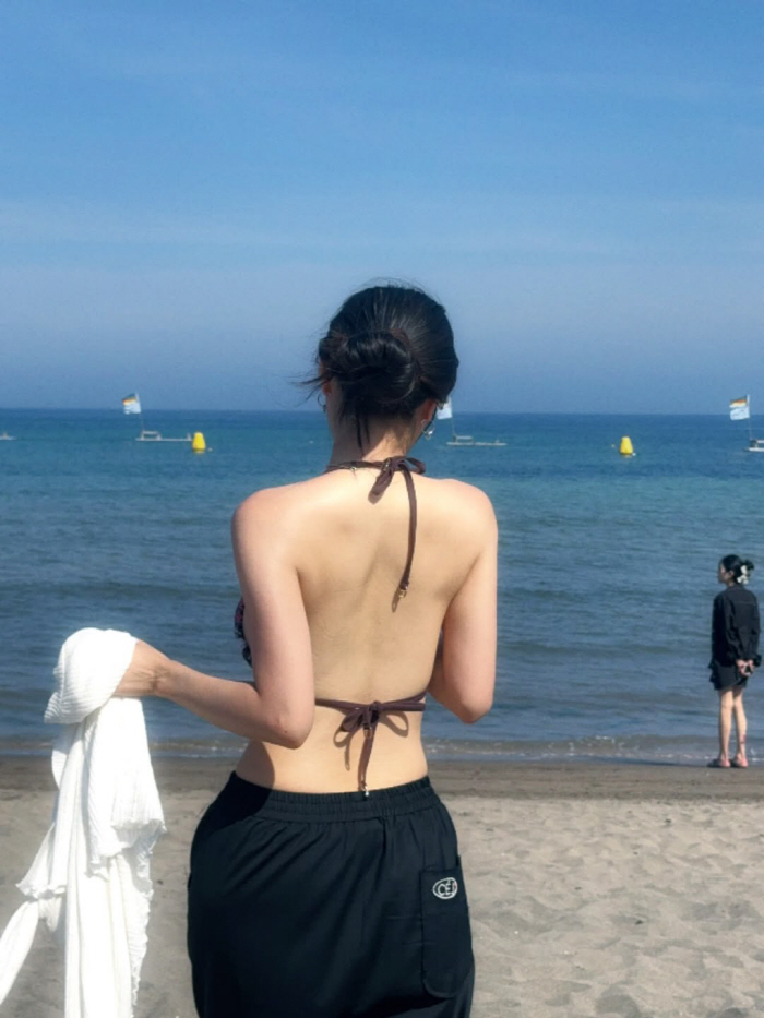 Park Sung-kwang ♥ Lee Sol lost 1kg despite his bikini body eating show that he showed off after weighing 42kg
